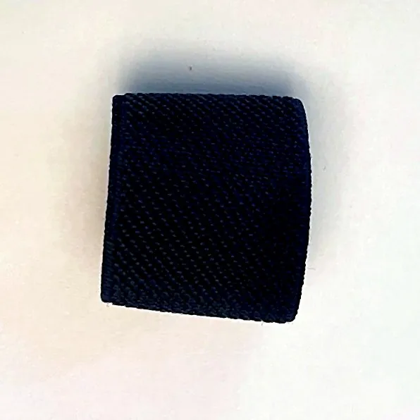 Black Looped from above, showing the elastic weave